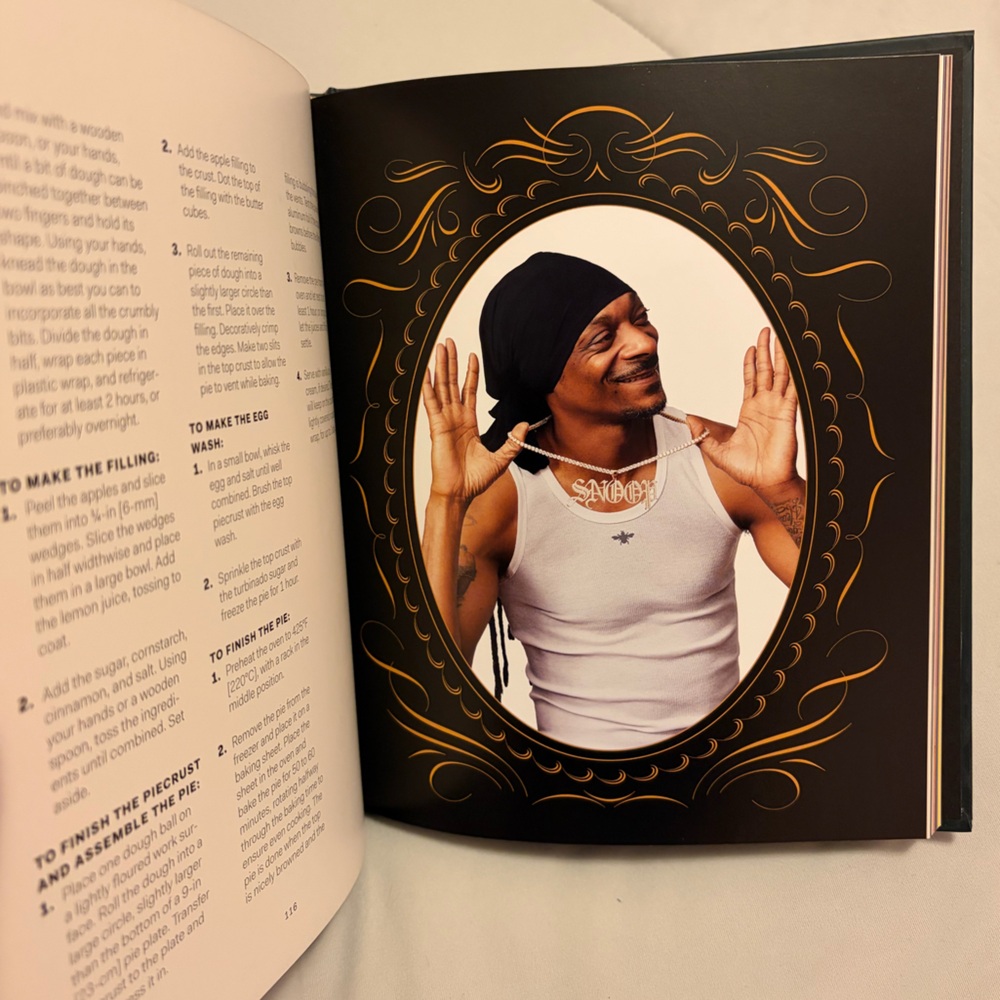 Snoop Dogg Cook book